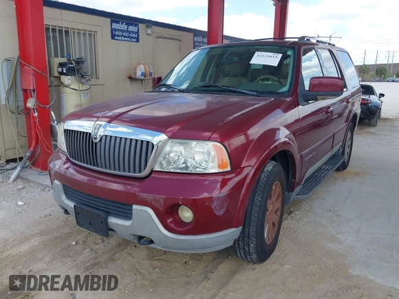 2004 Lincoln Navigator Luxury z VIN 5LMFU27R94LJ10282, wystawiony jako IAAI lot #42115619 z przebiegiem 204 576 mil mil oraz . Historia ofert i sprzedaży dostępna na DreamBid. Obrazek 2.