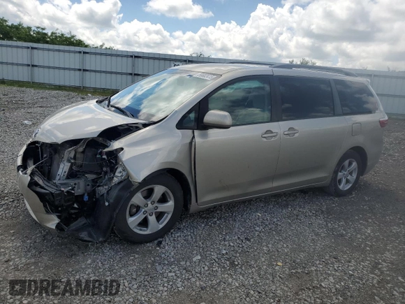 2015 Toyota Sienna LE AAS with VIN 5TDKK3DC8FS582699, listed as a Copart auction lot 56682415 with 195,915 mi miles and Salvage title. Bid and sale history available at DreamBid. Image 1.