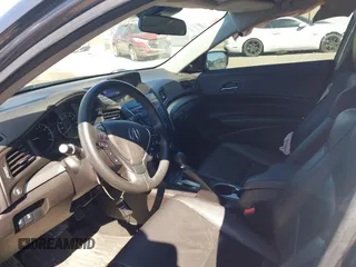 2018 Acura ILX z VIN 19UDE2F3XJA005686, wystawiony jako IAAI lot #41734118 z przebiegiem 39 977 mil mil oraz . Historia ofert i sprzedaży dostępna na DreamBid. Obrazek 5.