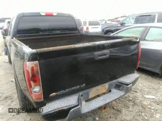2004 Chevrolet Colorado 1SB LS Z85 with VIN 1GCDT136948200557, listed as a IAAI auction lot 40878034 with 207,863 mi miles. Bid and sale history available at carsss.com. Image 6.