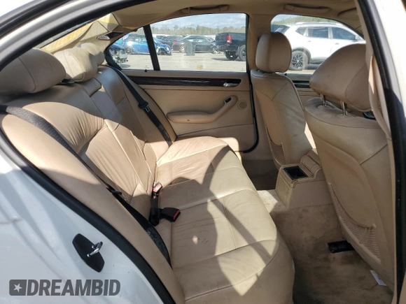 2003 BMW 3 Series 325i with VIN WBAEV334X3KL82454, listed as a Copart auction lot 82463474 with 180,919 mi miles and Salvage Title. Bid and sale history available at carsss.com. Image 10.