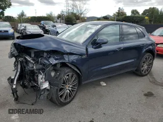 2017 Porsche Macan S z VIN WP1AB2A59HLB10218, wystawiony jako Copart lot #47450525 z przebiegiem Nie podano mil oraz Szkoda całkowita • Salvage title. Historia ofert i sprzedaży dostępna na DreamBid. Obrazek 1.