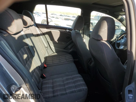 2011 Volkswagen GTI w/Sunroof & Navi PZEV z VIN WVWGD7AJ0BW330322, wystawiony jako Copart lot #54681375 z przebiegiem 139 418 mil mil oraz Szkoda całkowita • Salvage title. Historia ofert i sprzedaży dostępna na DreamBid. Obrazek 10.