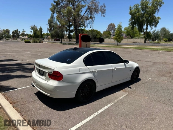 2008 BMW 3 Series 328i with VIN WBAVC53578F008393, listed as a Copart auction lot 64016765 with 159,732 mi miles and Salvage title. Bid and sale history available at DreamBid. Image 4.