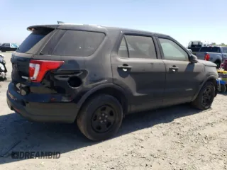 2018 Ford Police Interceptor Utility z VIN 1FM5K8AT7JGA44217, wystawiony jako Copart lot #53910515 z przebiegiem 49 310 mil mil oraz Tytuł czysty. Historia ofert i sprzedaży dostępna na DreamBid. Obrazek 3.