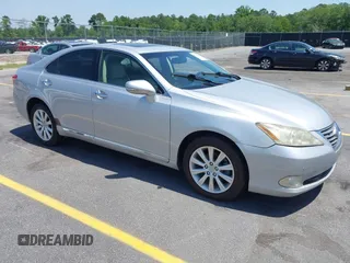2012 Lexus ES 330 z VIN JTHBK1EGXC2511513, wystawiony jako IAAI lot #42246864 z przebiegiem 266 913 mil mil oraz . Historia ofert i sprzedaży dostępna na DreamBid. Obrazek 1.