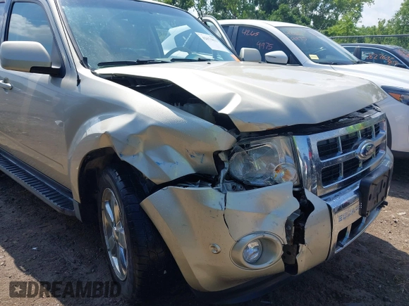 2012 Ford Escape Limited z VIN 1FMCU9EG5CKB58768, wystawiony jako IAAI lot #42671813 z przebiegiem 148 123 mil mil oraz . Historia ofert i sprzedaży dostępna na DreamBid. Obrazek 6.