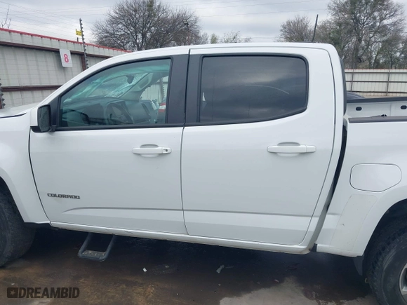 2018 Chevrolet Colorado 2WD Z71 with VIN 1GCGSDENXJ1275813, listed as a IAAI auction lot 41773753 with 38,148 mi miles. Bid and sale history available at carsss.com. Image 15.