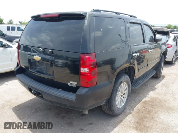 2008 Chevrolet Tahoe 3LT z VIN 1GNFC13088R137897, wystawiony jako IAAI lot #42644894 z przebiegiem 256 548 mil mil oraz . Historia ofert i sprzedaży dostępna na DreamBid. Obrazek 4.