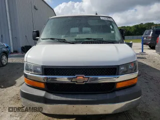 2016 Chevrolet Express Passenger LT z VIN 1GAZGPFG5G1238133, wystawiony jako Copart lot #51679825 z przebiegiem 138 853 mil mil oraz Czysty tytuł • Clean title. Historia ofert i sprzedaży dostępna na DreamBid. Obrazek 5.