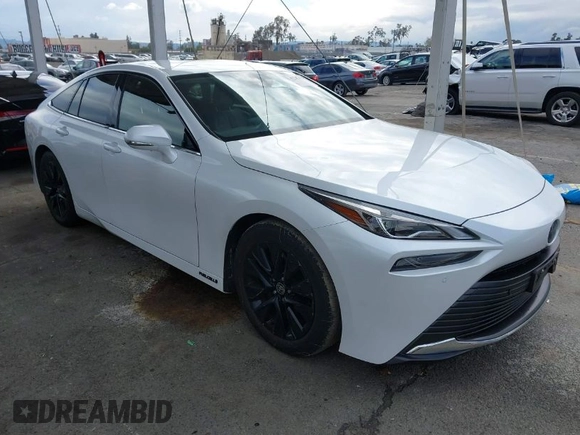2021 Toyota Mirai XLE with VIN JTDAAAAA8MA002562, listed as a IAAI auction lot 41783479 with 24,821 mi miles and . Bid and sale history available at carsss.com. Image 1.