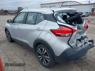 2020 Nissan Kicks SV with VIN 3N1CP5CV1LL502166, listed as a IAAI auction lot 41737870 with 49,722 mi miles. Bid and sale history available at carsss.com. Image 3.