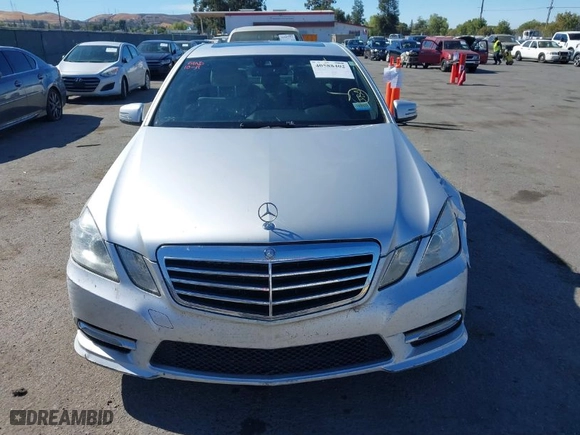 2012 Mercedes-Benz E-Class E 350 Luxury BlueTEC with VIN WDDHF2EBXCA567845, listed as a IAAI auction lot 40588402 with 93,930 mi miles. Bid and sale history available at carsss.com. Image 12.