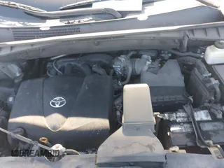 2018 Toyota Highlander LE with VIN 5TDZZRFH5JS266501, listed as a IAAI auction lot 41209838 with 99,340 mi miles and . Bid and sale history available at DreamBid. Image 10.
