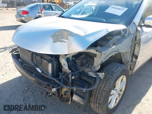 2014 Nissan Rogue S with VIN 5N1AT2MV9EC757137, listed as a IAAI auction lot 41826847 with 170,793 mi miles. Bid and sale history available at carsss.com. Image 6.