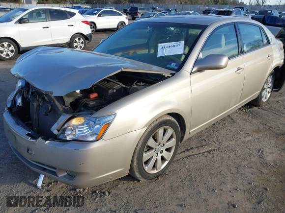 2006 Toyota Avalon XL with VIN 4T1BK36B96U125010, listed as a IAAI auction lot 41446847 with 84,984 mi miles. Bid and sale history available at carsss.com. Image 2.