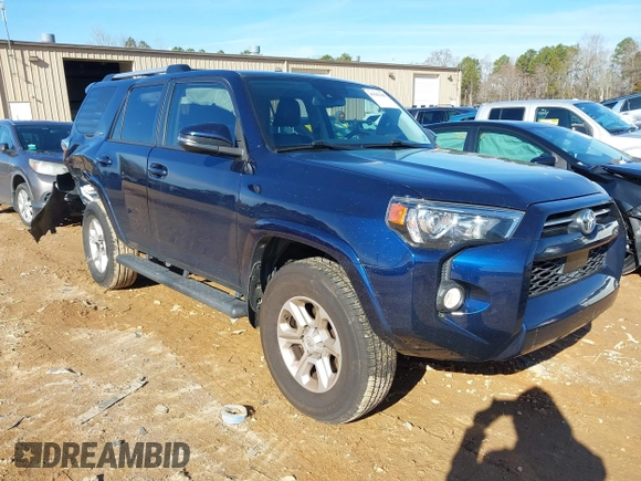 2020 Toyota 4Runner SR5 with VIN JTEBU5JR8L5777990, listed as a IAAI auction lot 41582185 with 37,862 mi miles and . Bid and sale history available at DreamBid. Image 1.