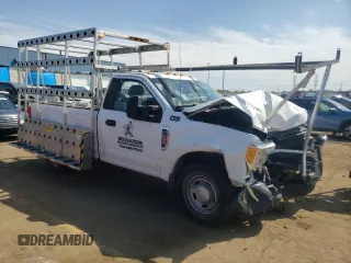 2017 Ford F-250 XL with VIN 1FTBF2A64HEB78868, listed as a Copart auction lot 72044544 with 148,215 mi miles and Salvage title. Bid and sale history available at DreamBid. Image 4.