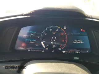 2021 Chevrolet Corvette 3LT z VIN 1G1YC2D42M5109127, wystawiony jako Copart lot #53816365 z przebiegiem 17 738 mil mil oraz Szkoda całkowita • Salvage title. Historia ofert i sprzedaży dostępna na DreamBid. Obrazek 9.