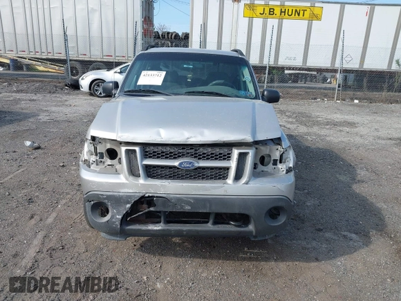 2004 Ford Explorer Sport Trac XLS z VIN 1FMZU77K94UA89637, wystawiony jako IAAI lot #42133712 z przebiegiem 174 293 mil mil oraz . Historia ofert i sprzedaży dostępna na DreamBid. Obrazek 6.