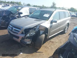 2009 Mercedes-Benz GL-Class 4.6L with VIN 4JGBF71E09A460918, listed as a IAAI auction lot 40603689 with 172,647 mi miles. Bid and sale history available at carsss.com. Image 2.