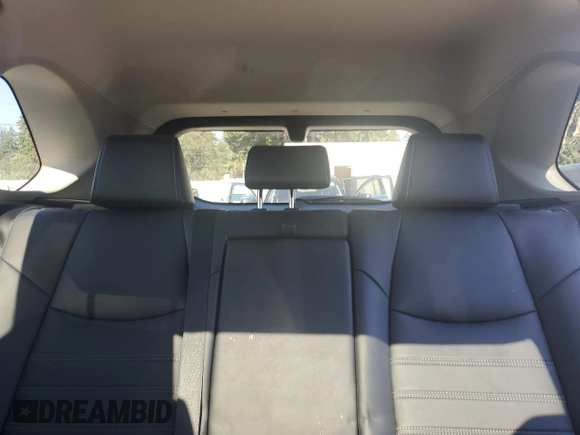 2021 Toyota RAV4 XLE Premium z VIN 2T3A1RFV5MW145979, wystawiony jako Copart lot #62752895 z przebiegiem 35 096 mil mil oraz Szkoda całkowita • Salvage title. Historia ofert i sprzedaży dostępna na DreamBid. Obrazek 10.