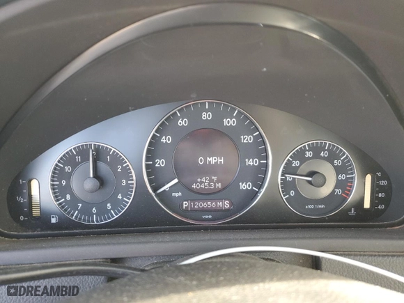2009 Mercedes-Benz CLK-Class 5.5L with VIN WDBTK72F99T103414, listed as a Copart auction lot 88669945 with 120,656 mi miles and Clean Title. Bid and sale history available at carsss.com. Image 9.