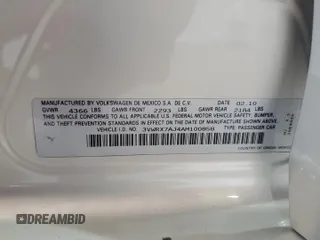 2010 Volkswagen Jetta SEL z VIN 3VWRX7AJ4AM100858, wystawiony jako Copart lot #60695995 z przebiegiem 158 477 mil mil oraz Szkoda całkowita • Salvage title. Historia ofert i sprzedaży dostępna na DreamBid. Obrazek 13.