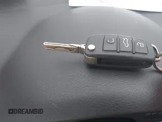 2008 Audi A4 2.0T с VIN WAUDF78EX8A150273, выставлен на аукционе IAAI как лот 42263838 с пробегом 205 859 миль миль и . История ставок и продаж доступна на DreamBid. Изображение 11.