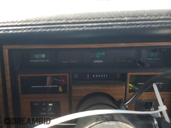 1985 Cadillac Eldorado z VIN 1G6EL5780FE622179, wystawiony jako Copart lot #54109205 z przebiegiem 73 403 mil mil oraz Szkoda całkowita • Salvage title. Historia ofert i sprzedaży dostępna na DreamBid. Obrazek 9.