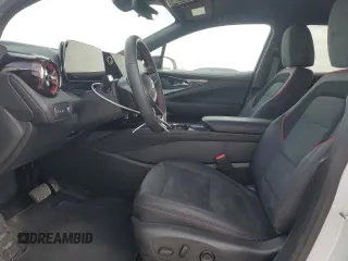 2024 Chevrolet Blazer EV eAWD RS z VIN 3GNKDCRJ6RS185694, wystawiony jako Copart lot #43264315 z przebiegiem 321 mil mil oraz Szkoda całkowita • Salvage title. Historia ofert i sprzedaży dostępna na DreamBid. Obrazek 7.