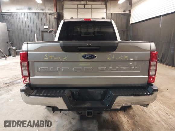 2020 Ford F-250 XL with VIN 1FT7W2BNXLEC08671, listed as a IAAI auction lot 42534955 with 19,488 mi miles and . Bid and sale history available at DreamBid. Image 17.