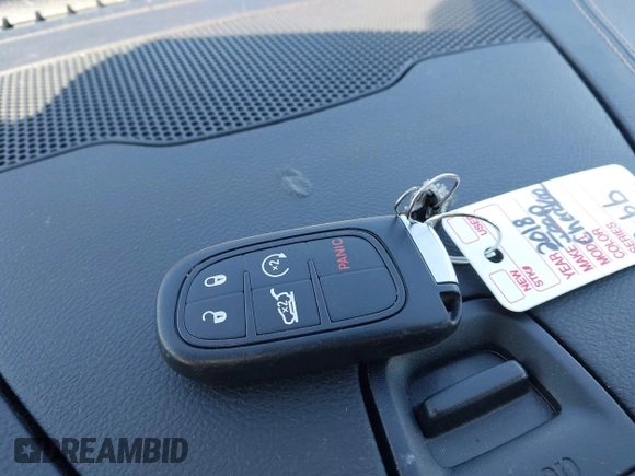 2018 Jeep Cherokee Latitude Plus with VIN 1C4PJLLB1JD552353, listed as a IAAI auction lot 41857521 with 69,880 mi miles. Bid and sale history available at carsss.com. Image 11.