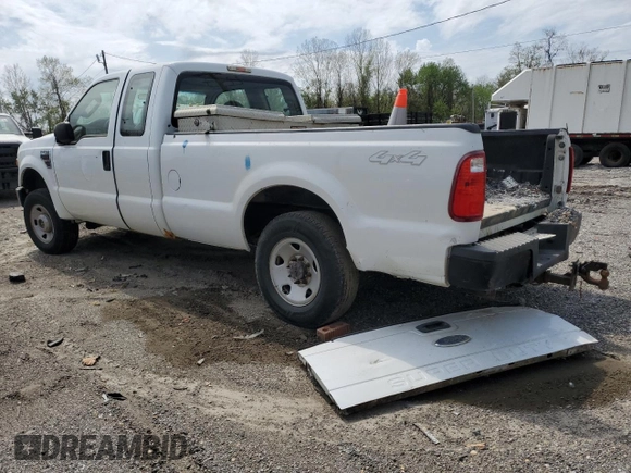 2008 Ford Super Duty F-250 SRW XL with VIN 1FTSX21R58EE11907, listed as a Copart auction lot 51652285 with 155,754 mi miles and Clean Title. Bid and sale history available at carsss.com. Image 2.