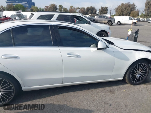 2024 Mercedes-Benz C 300 with VIN W1KAF4GB9RR237814, listed as a IAAI auction lot 42248104 with 3,045 mi miles and . Bid and sale history available at DreamBid. Image 13.