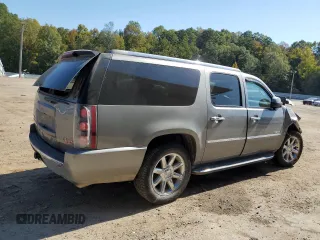 2012 GMC Yukon XL Denali with VIN 1GKS1MEF2CR223865, listed as a Copart auction lot 77574634 with 139,217 mi miles and Salvage Title. Bid and sale history available at carsss.com. Image 3.