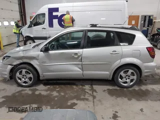 2004 Pontiac Vibe with VIN 5Y2SL62804Z426858, listed as a IAAI auction lot 41278277 with 226,369 mi miles. Bid and sale history available at carsss.com. Image 15.