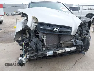 2007 Hyundai Tucson SE with VIN KM8JN12D57U670203, listed as a IAAI auction lot 41619422 with 92,450 mi miles. Bid and sale history available at carsss.com. Image 6.