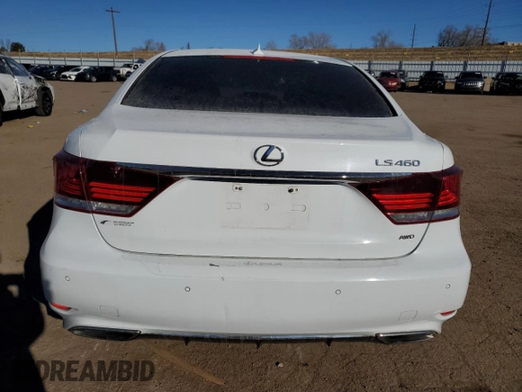 2013 Lexus LS 460 z VIN JTHCL5EFXD5017295, wystawiony jako Copart lot #88172535 z przebiegiem 118 639 mil mil oraz Szkoda całkowita • Salvage title. Historia ofert i sprzedaży dostępna na DreamBid. Obrazek 6.