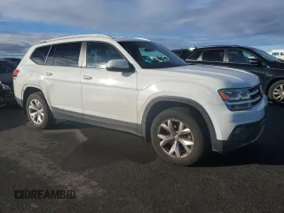 2018 Volkswagen Atlas SE с VIN 1V2DP2CA2JC599463, выставлен на аукционе Copart как лот 75725664 с пробегом 84 605 миль миль и Списание • Salvage title. История ставок и продаж доступна на DreamBid. Изображение 4.