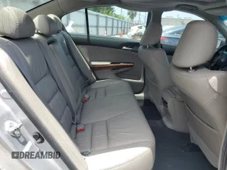 2011 Honda Accord EX-L z VIN 1HGCP3F84BA018491, wystawiony jako Copart lot #60306505 z przebiegiem 125 807 mil mil oraz Czysty tytuł • Clean title. Historia ofert i sprzedaży dostępna na DreamBid. Obrazek 10.