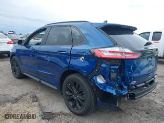2022 Ford Edge SE with VIN 2FMPK4G91NBA27407, listed as a IAAI auction lot 41734342 with 30,559 mi miles. Bid and sale history available at carsss.com. Image 3.