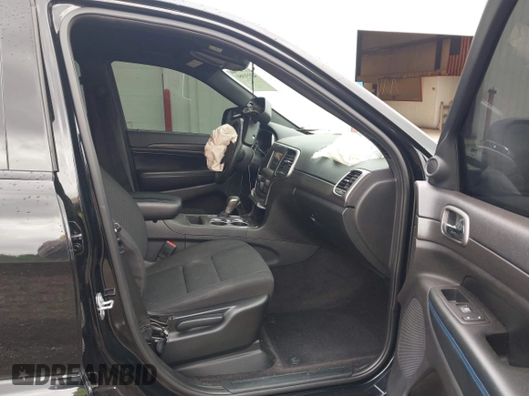 2018 Jeep Grand Cherokee Laredo с VIN 1C4RJFAG0JC405486, выставлен на аукционе IAAI как лот 42331951 с пробегом 92 795 миль миль и . История ставок и продаж доступна на DreamBid. Изображение 5.
