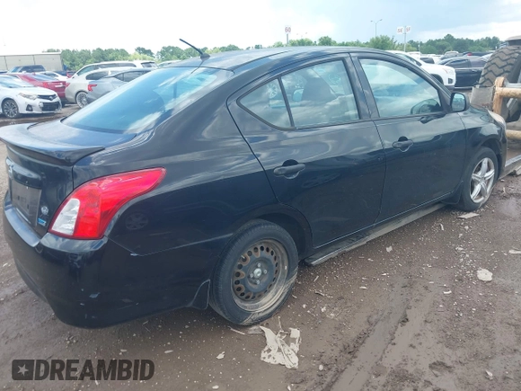2015 Nissan Versa SV with VIN 3N1CN7AP1FL915411, listed as a IAAI auction lot 42585445 with 161,813 mi miles and . Bid and sale history available at DreamBid. Image 4.