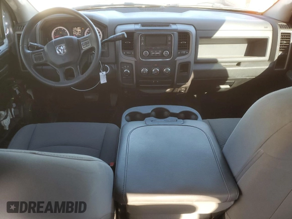 2018 Ram 1500 Tradesman z VIN 1C6RR7ST9JS331315, wystawiony jako Copart lot #75719004 z przebiegiem 198 177 mil mil oraz Czysty tytuł • Clean title. Historia ofert i sprzedaży dostępna na DreamBid. Obrazek 8.