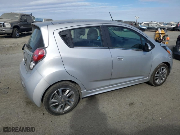 2015 Chevrolet Spark EV LT with VIN KL8CK6S05FC748153, listed as a Copart auction lot 78482114 with 44,227 mi miles and Salvage Title. Bid and sale history available at carsss.com. Image 3.