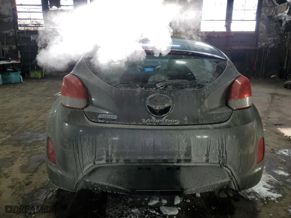 2013 Hyundai Veloster w/Black Int with VIN KMHTC6AD2DU172999, listed as a Copart auction lot 87945825 with 111,808 mi miles and Salvage Title. Bid and sale history available at carsss.com. Image 6.