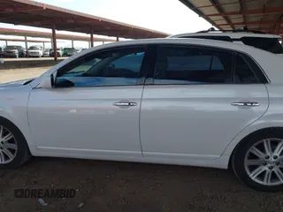 2008 Toyota Avalon XL with VIN 4T1BK36B78U319523, listed as a IAAI auction lot 42078852 with 177,972 mi miles. Bid and sale history available at carsss.com. Image 14.