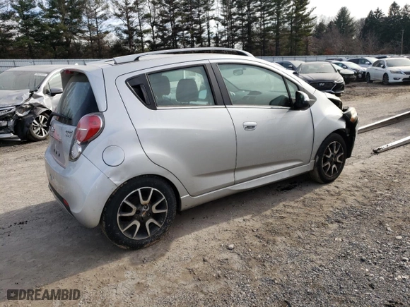 2014 Chevrolet Spark LT with VIN KL8CF6S92EC431061, listed as a Copart auction lot 39467434 with 210,043 mi miles and Salvage Title. Bid and sale history available at carsss.com. Image 3.