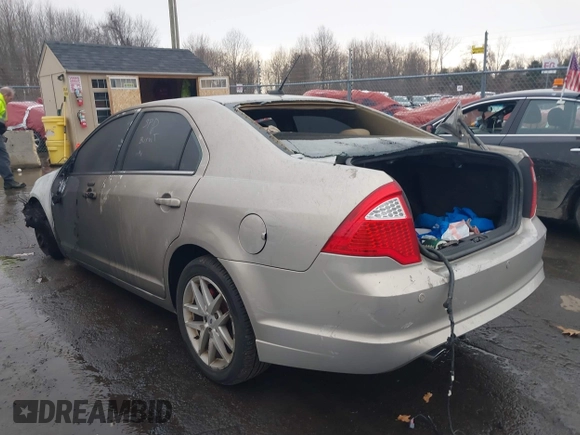 2010 Ford Fusion SEL with VIN 3FAHP0CG8AR203202, listed as a IAAI auction lot 41641586 with 1 mi miles. Bid and sale history available at carsss.com. Image 3.